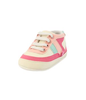 Zapatilla W24 New Born Niña Rosado (15 - 18)